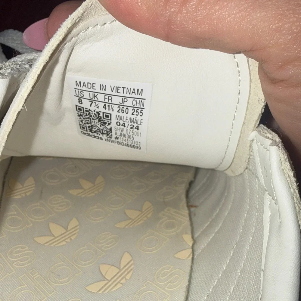 adidas Spezial Cream Sneakers - Picture 4 of 7